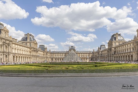 Musée du Louvre - Paris - 2022 - photographe Ivan Le Roux